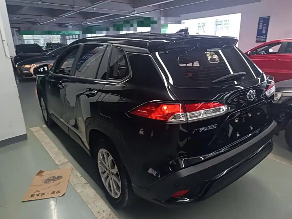 Toyota Frontlander — миниатюра 5