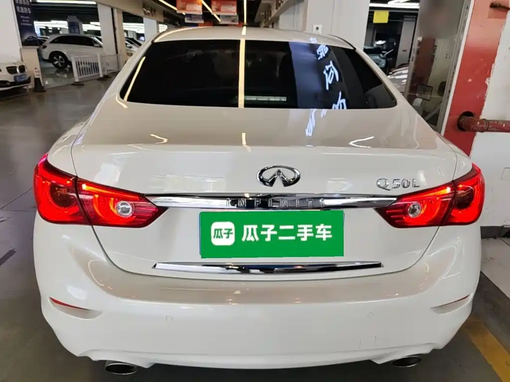 Infiniti Q50L — миниатюра 6