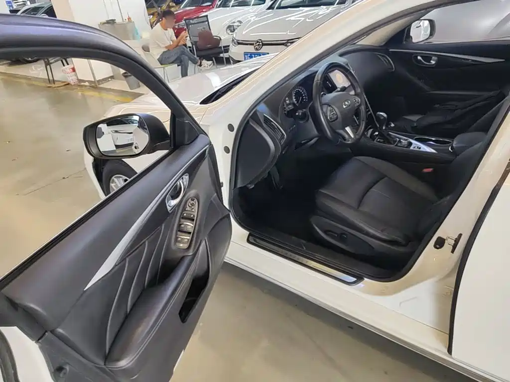 Infiniti Q50L — миниатюра 16