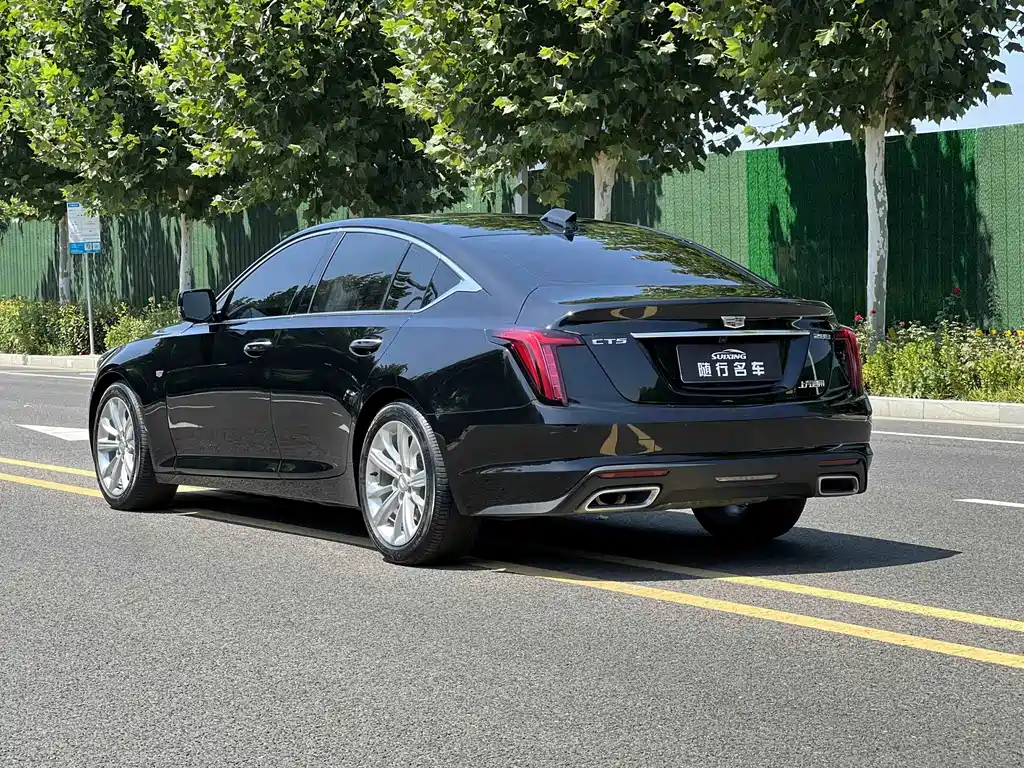 Cadillac CT5 — миниатюра 5