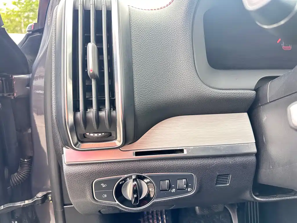 BYD Tang New Energy — миниатюра 18