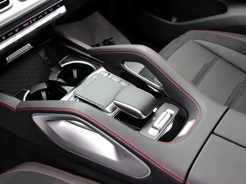 MERCEDES-BENZ GLE AMG