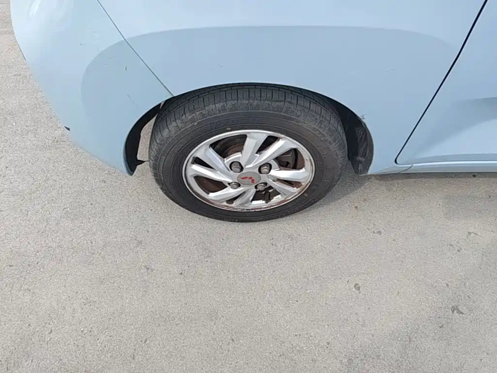 Wuling MINIEV — миниатюра 23
