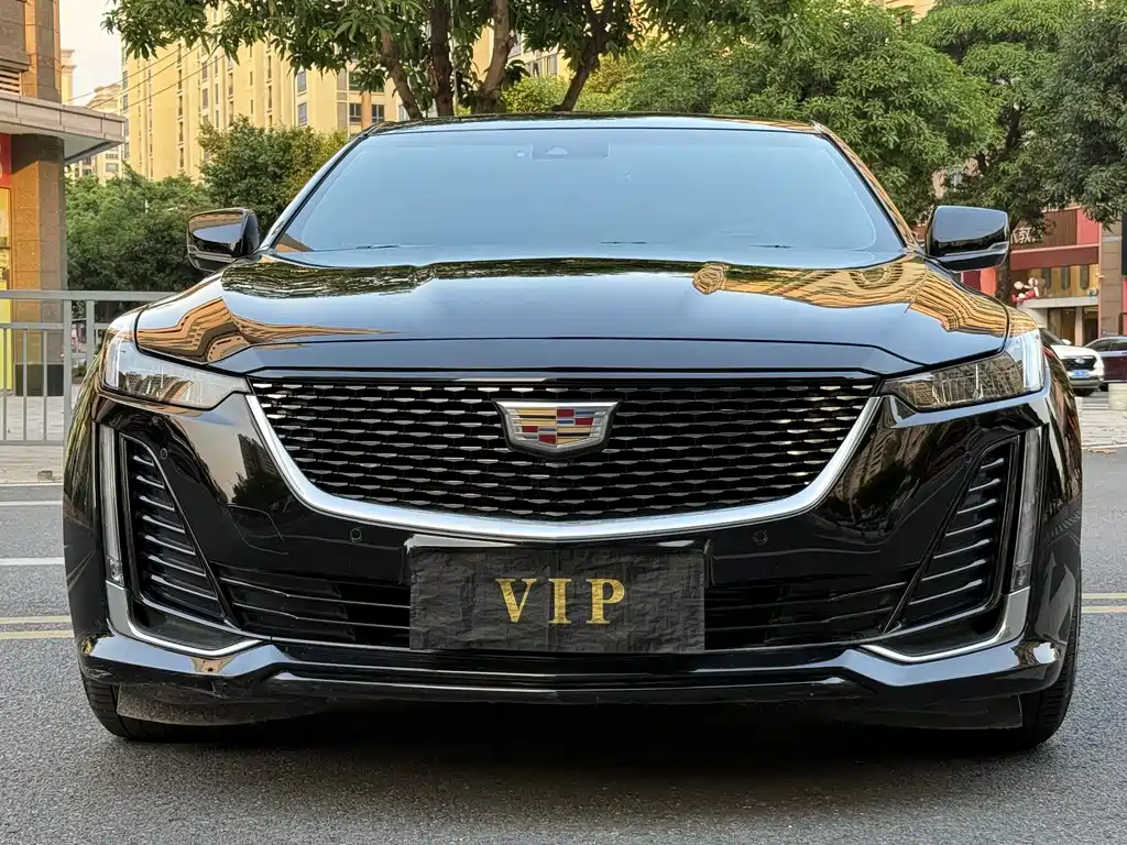 Cadillac CT5 — миниатюра 2