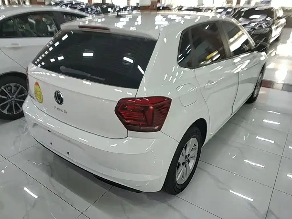 Volkswagen Polo — миниатюра 7