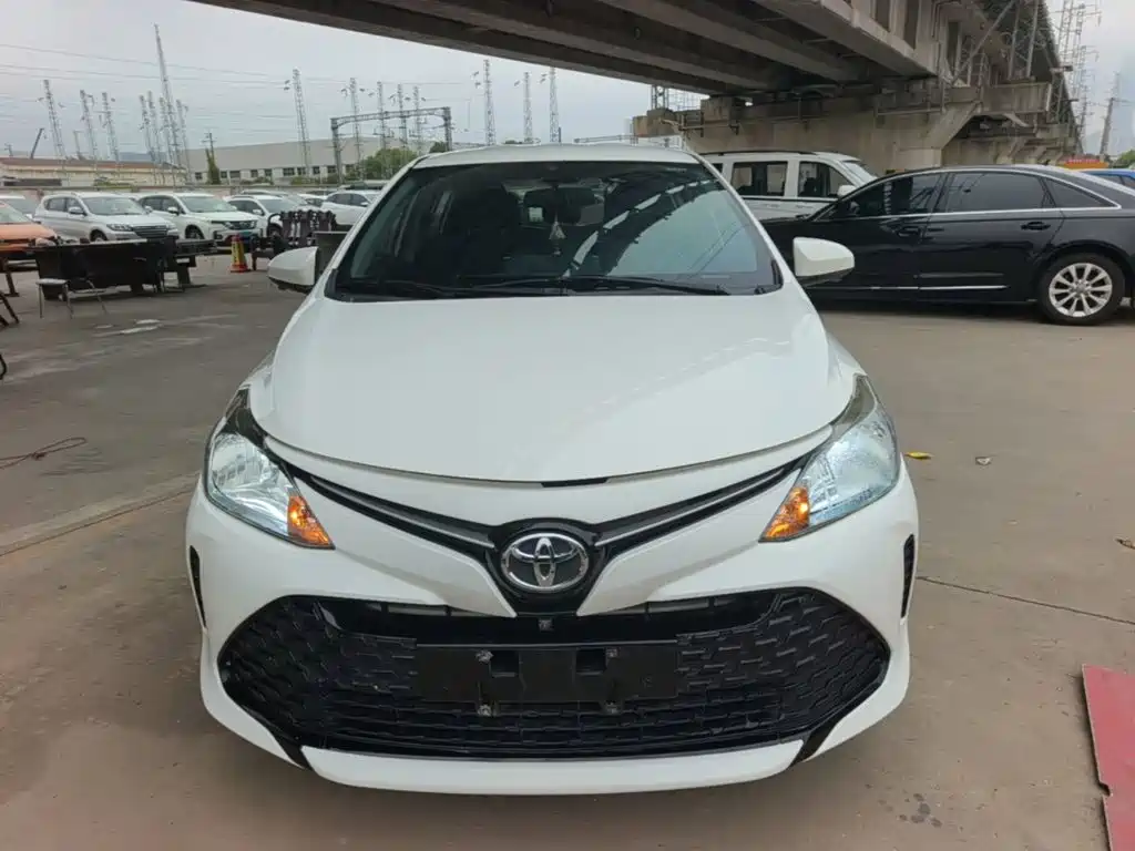 Toyota Vios FS — миниатюра 3