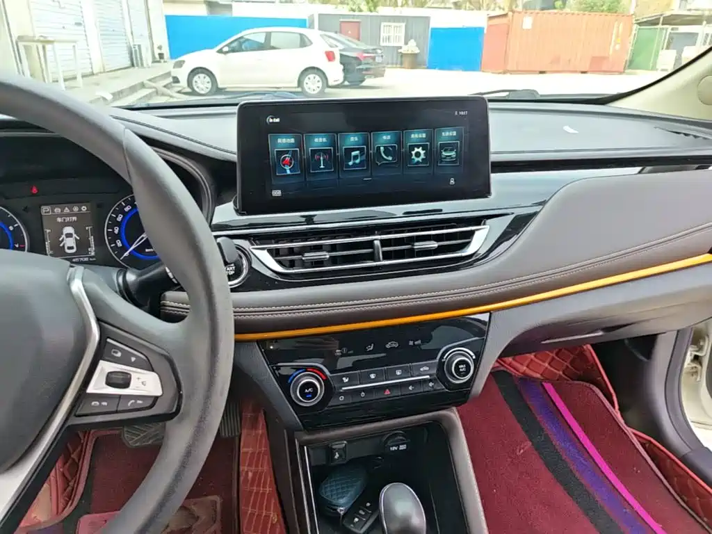 Changan Eado DT — миниатюра 13