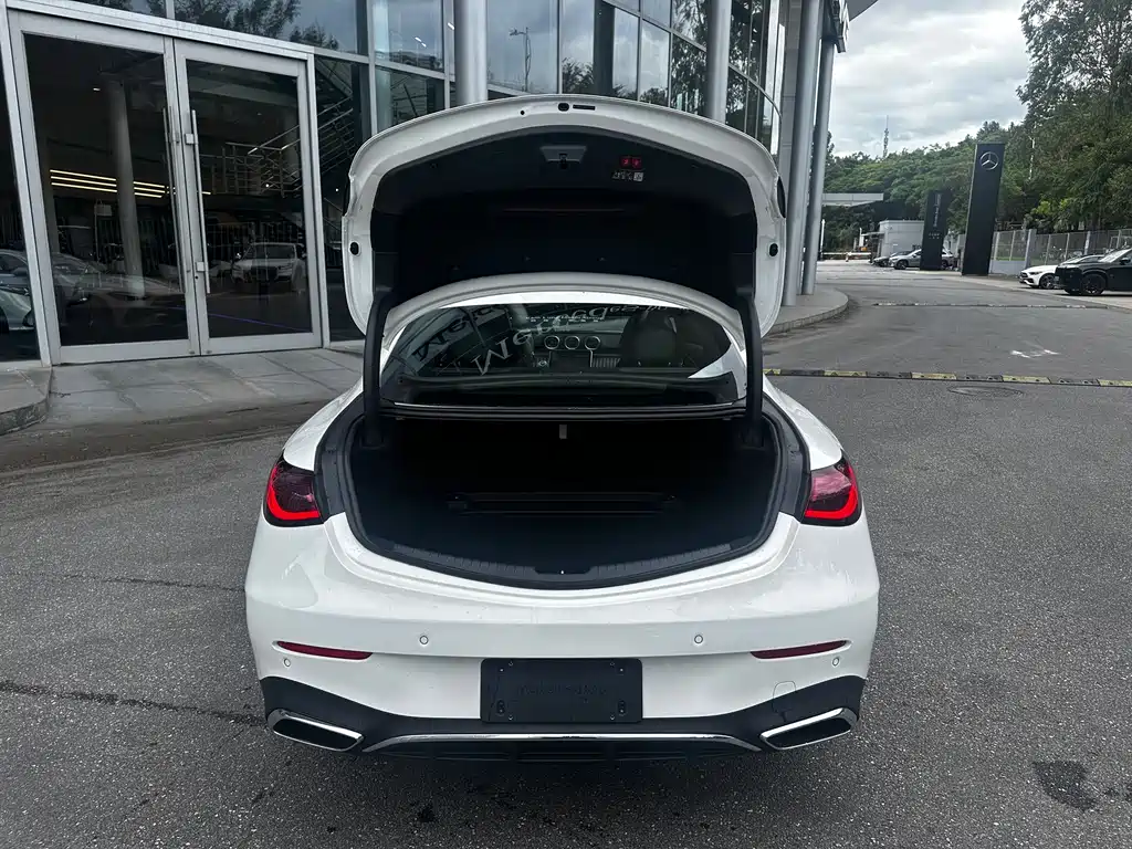 Mercedes-Benz CLE — миниатюра 13