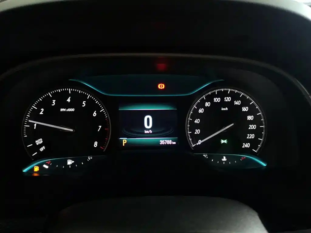 Buick Excelle — миниатюра 8
