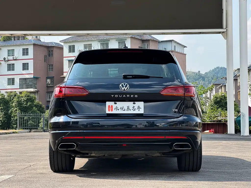 Volkswagen Touareg — миниатюра 12