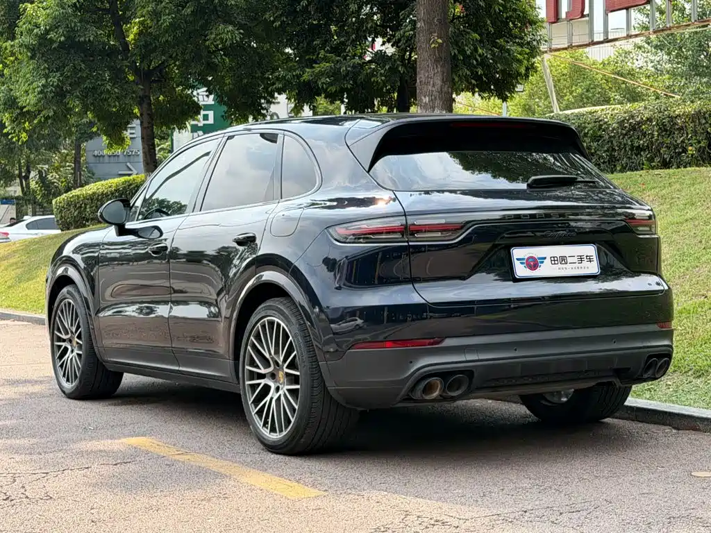Porsche Cayenne Hybrid — миниатюра 4