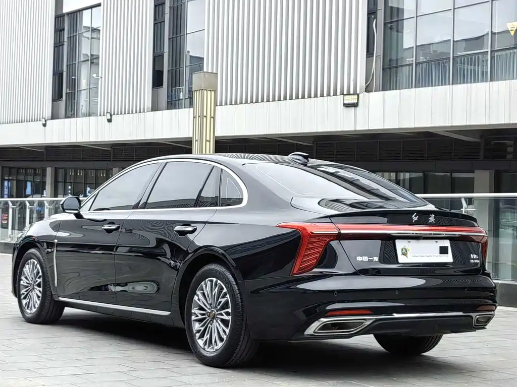 Hongqi Hongqi H5 — миниатюра 11