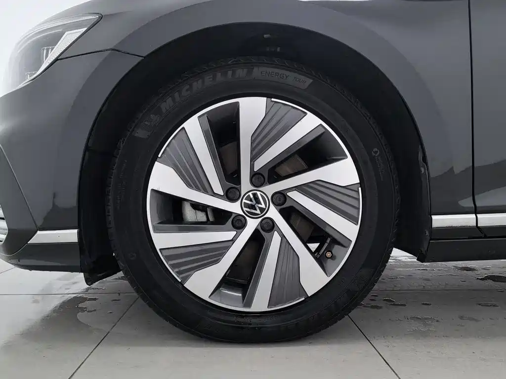 Volkswagen Magotan PHEV — миниатюра 17