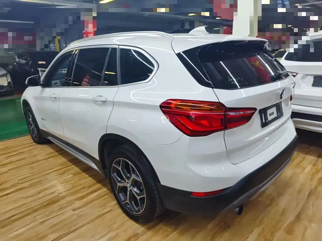 BMW X1 — миниатюра 5