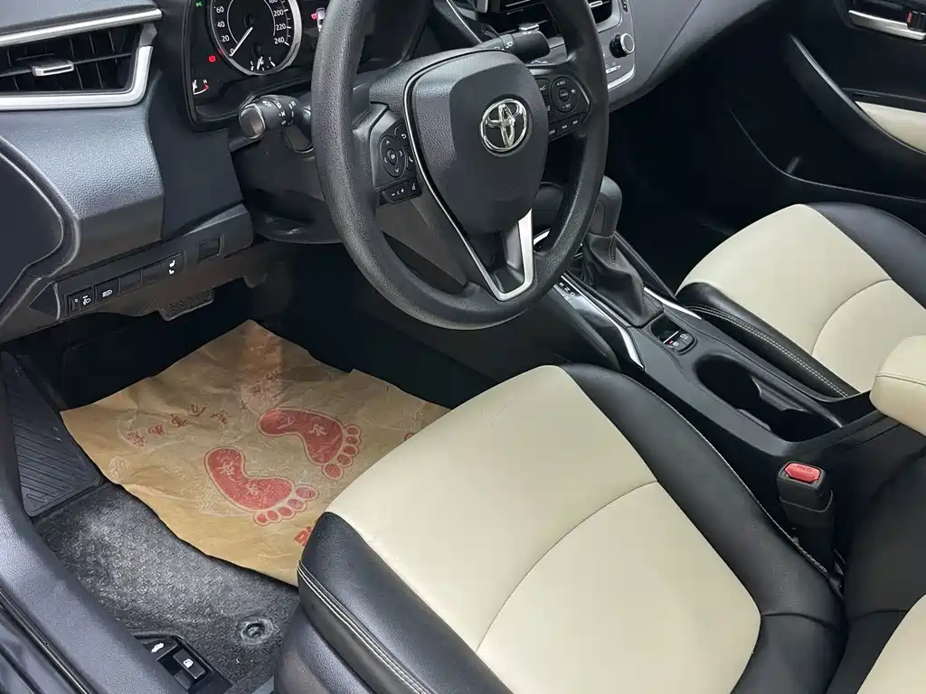 Toyota Corolla — миниатюра 12