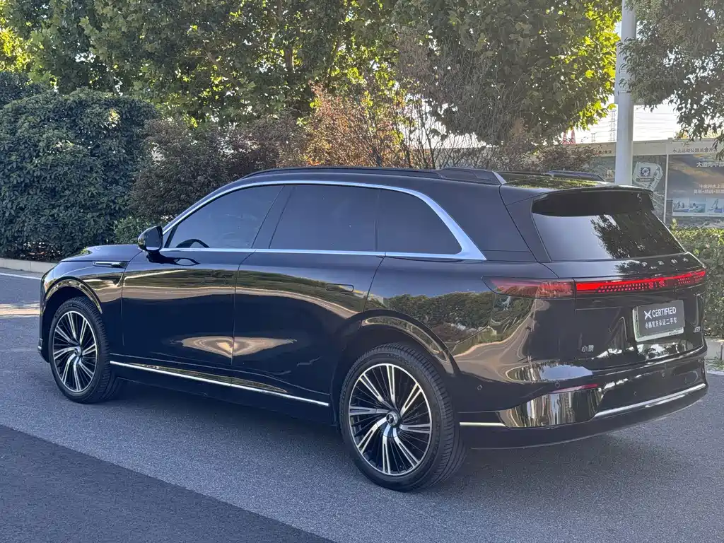 XPeng G9 — миниатюра 4