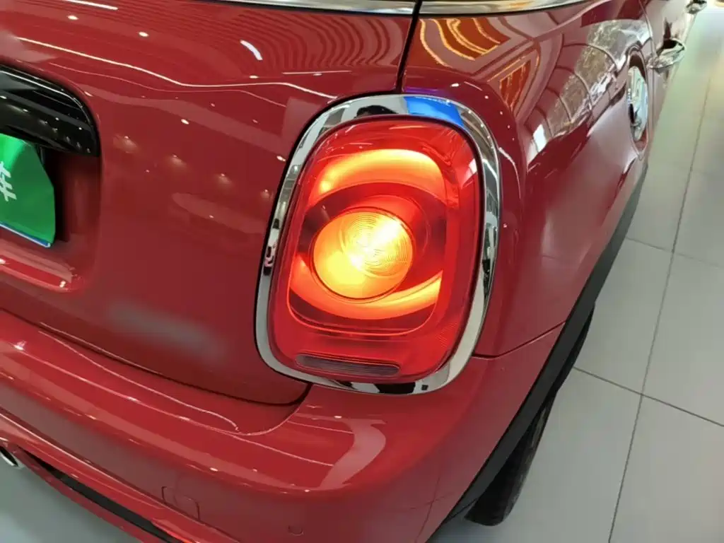 MINI Mini — миниатюра 8