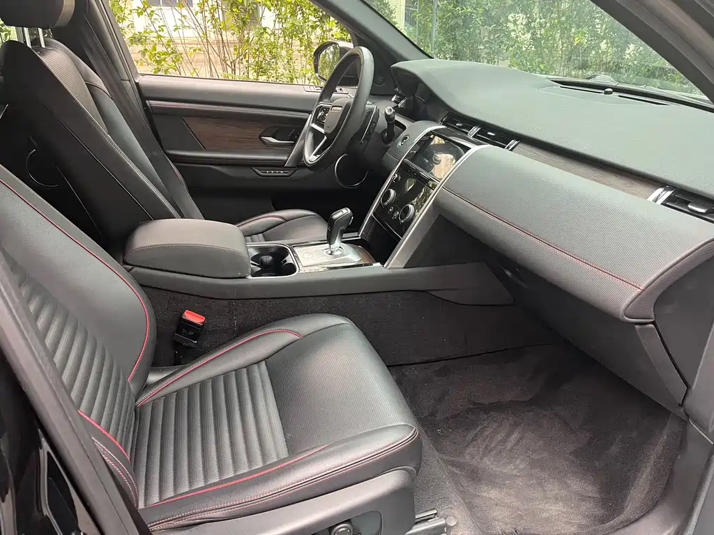 Land Rover Discovery Sport — миниатюра 7