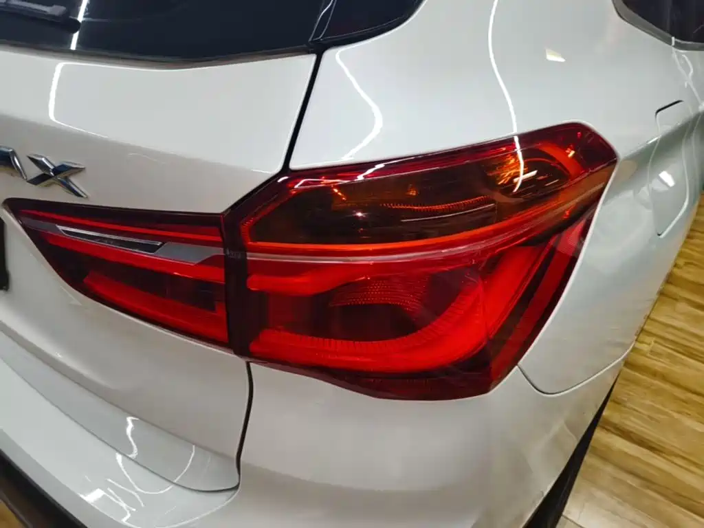 BMW X1 — миниатюра 8