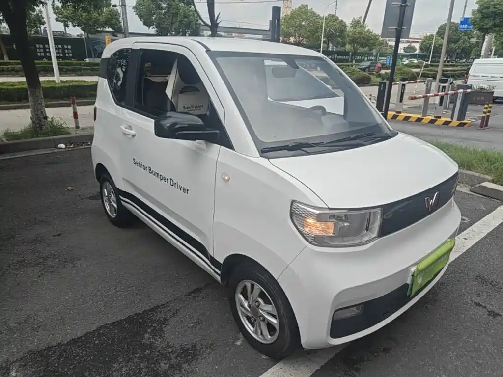 Wuling MINIEV — миниатюра 4