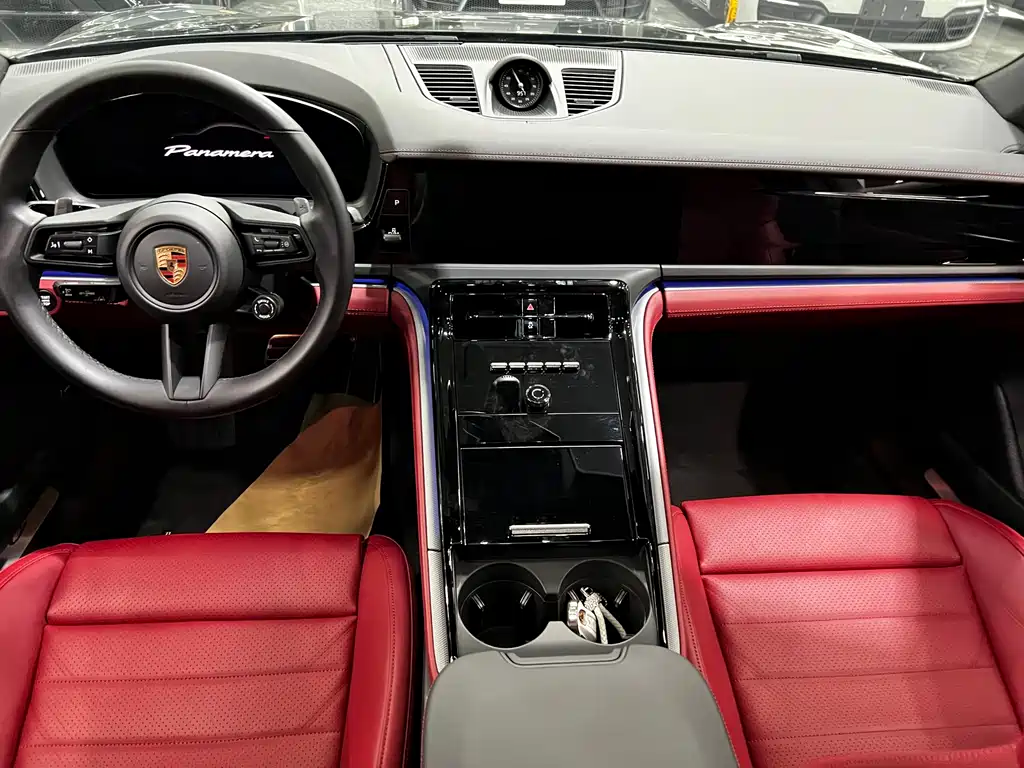 Porsche Panamera — миниатюра 8