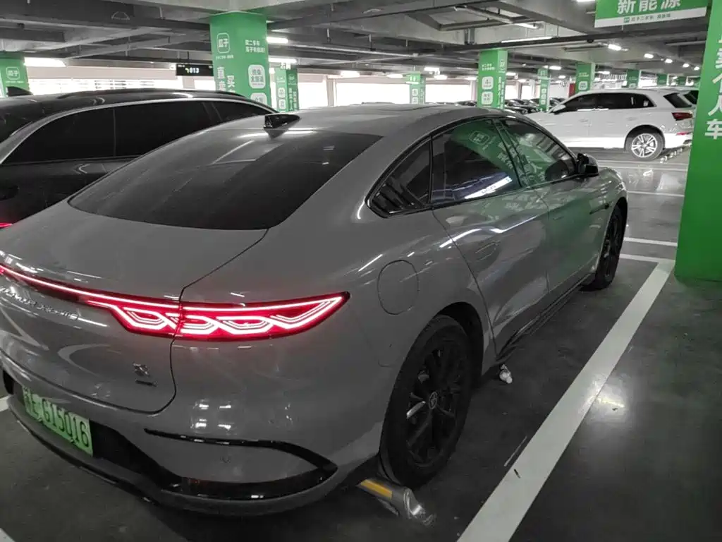 BYD Han — миниатюра 7