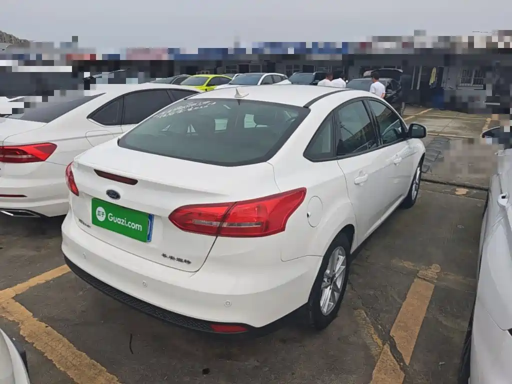 Ford Focus — миниатюра 7