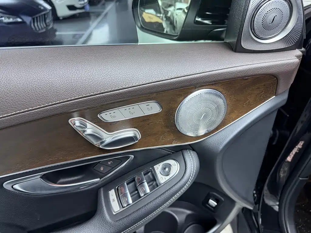 Mercedes-Benz GLC 2020 GLC 260 L 4MATIC Luxury