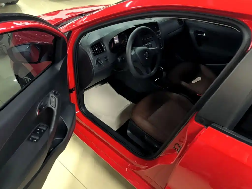 Volkswagen Polo — миниатюра 16