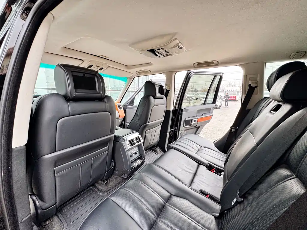 Land Rover Range Rover — миниатюра 11