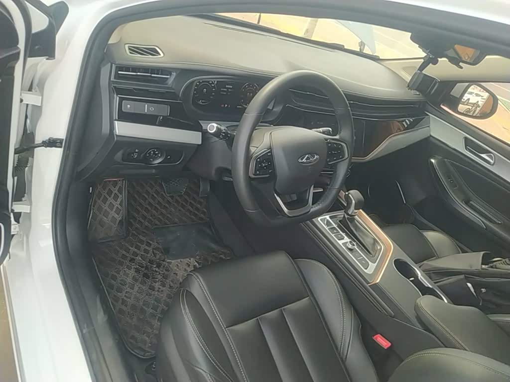 CHERY Arrizo 5 PLUS 1.5 л 2022 г. Белый, пробег 42699 км