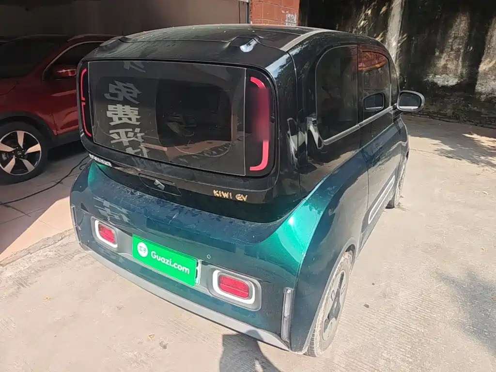 Baojun KiWi EV — миниатюра 7