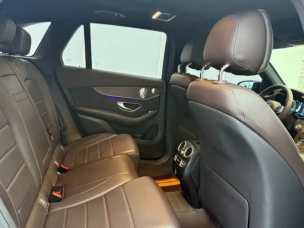 Mercedes-Benz GLC — миниатюра 9