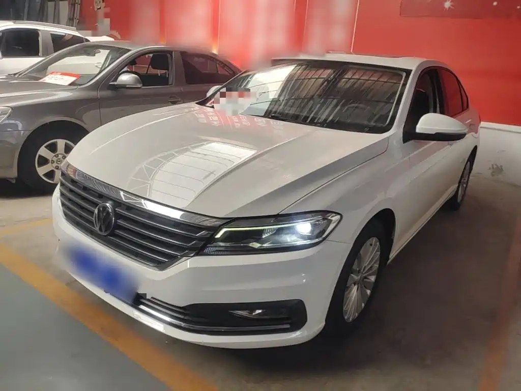 Volkswagen Lavida — миниатюра 2