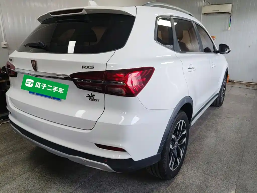 Roewe RX5 — миниатюра 7