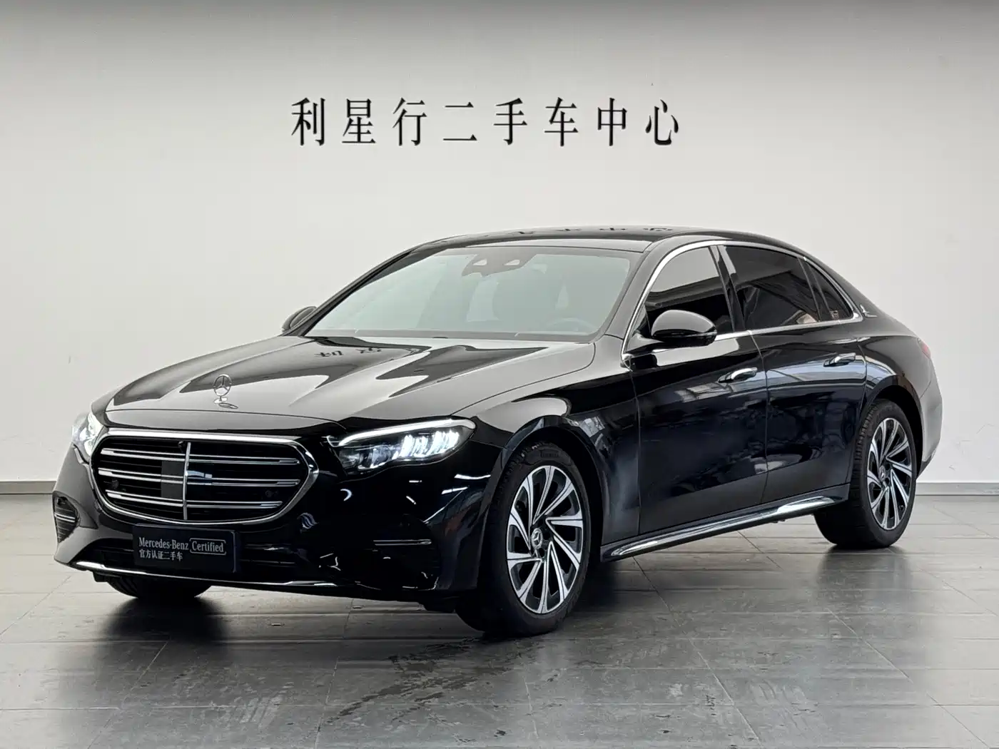 奔驰E级 2025款 E 300 L 豪华型 2024