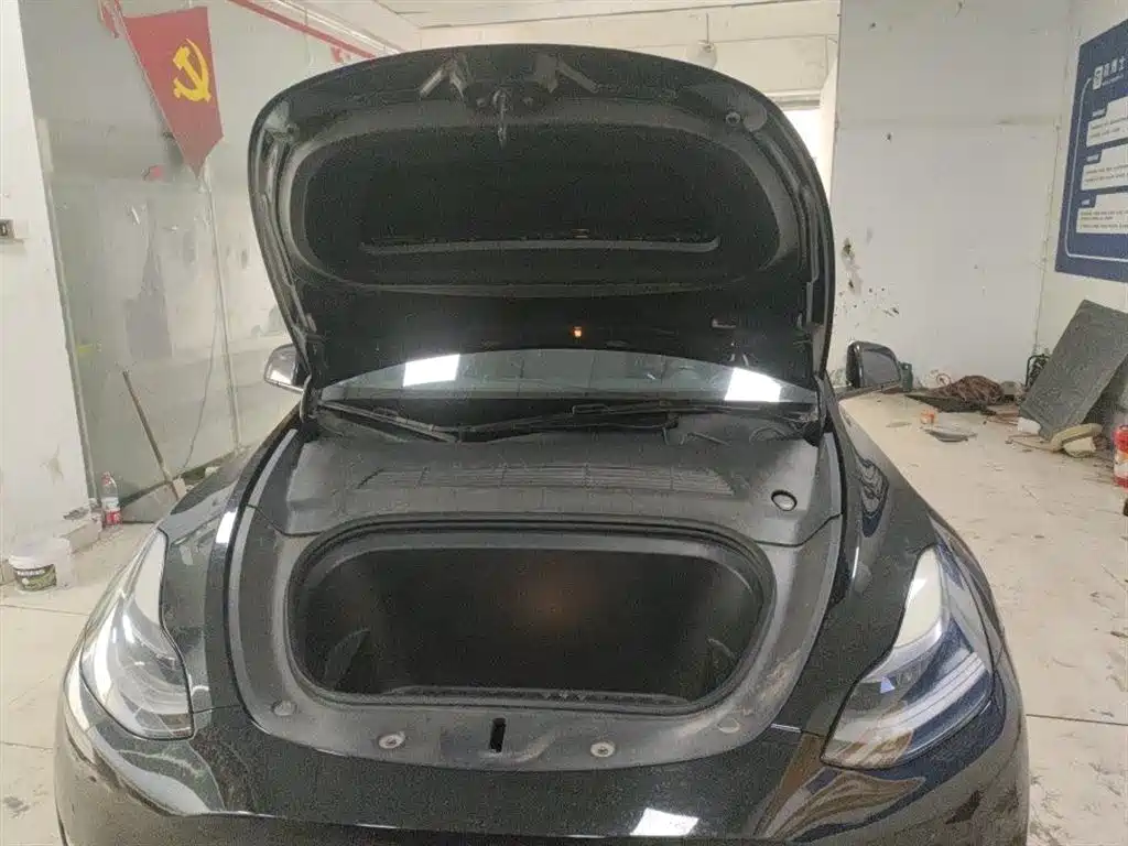 Tesla Model Y — фотографии объявления, Фото 10