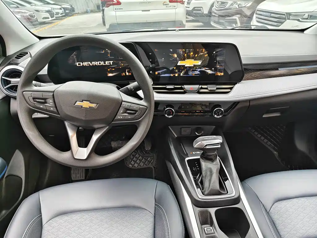 Chevrolet Monza — миниатюра 5