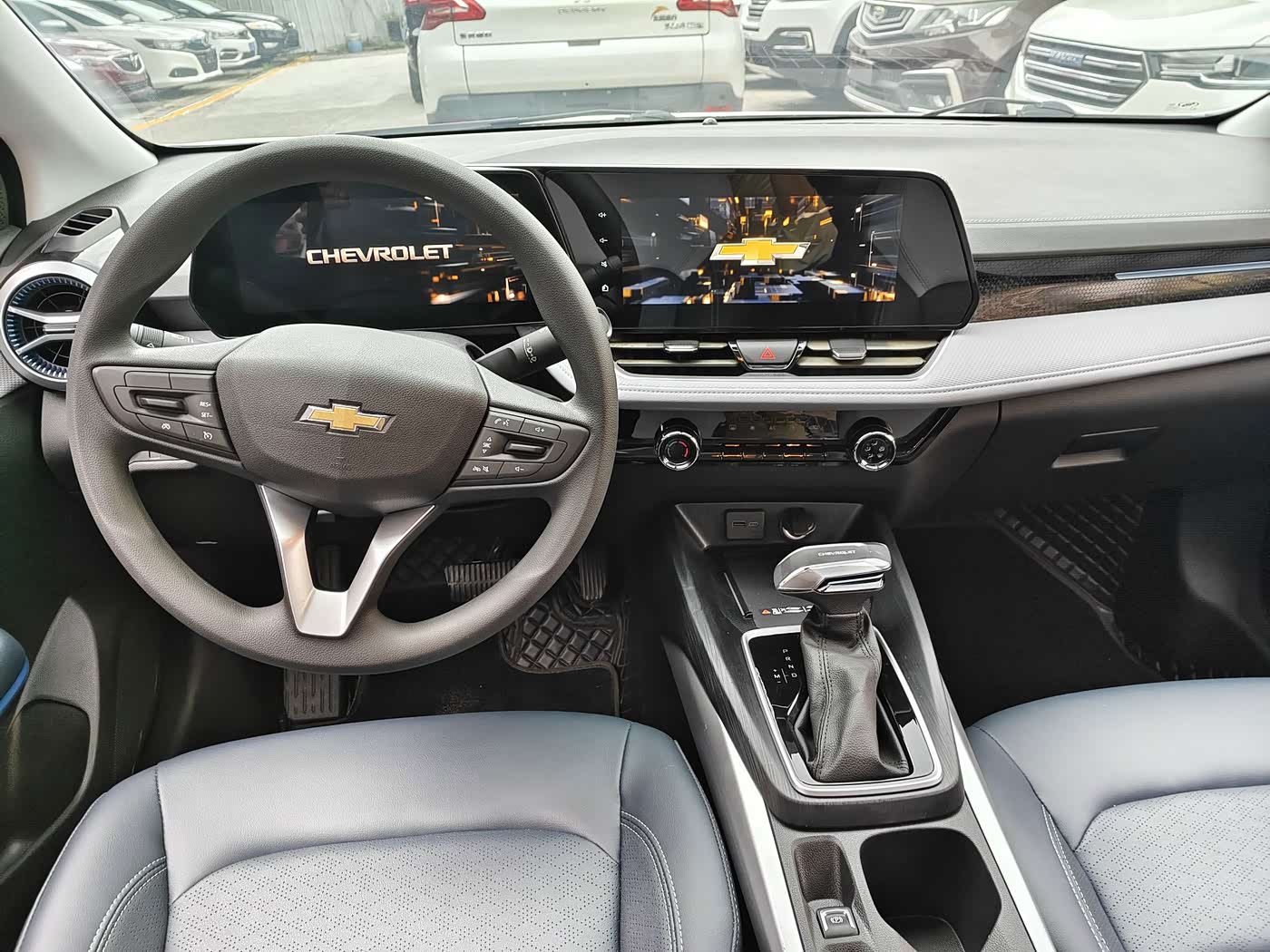 Chevrolet Monza 1.5 л 2022 г. Белый, пробег 26400 км