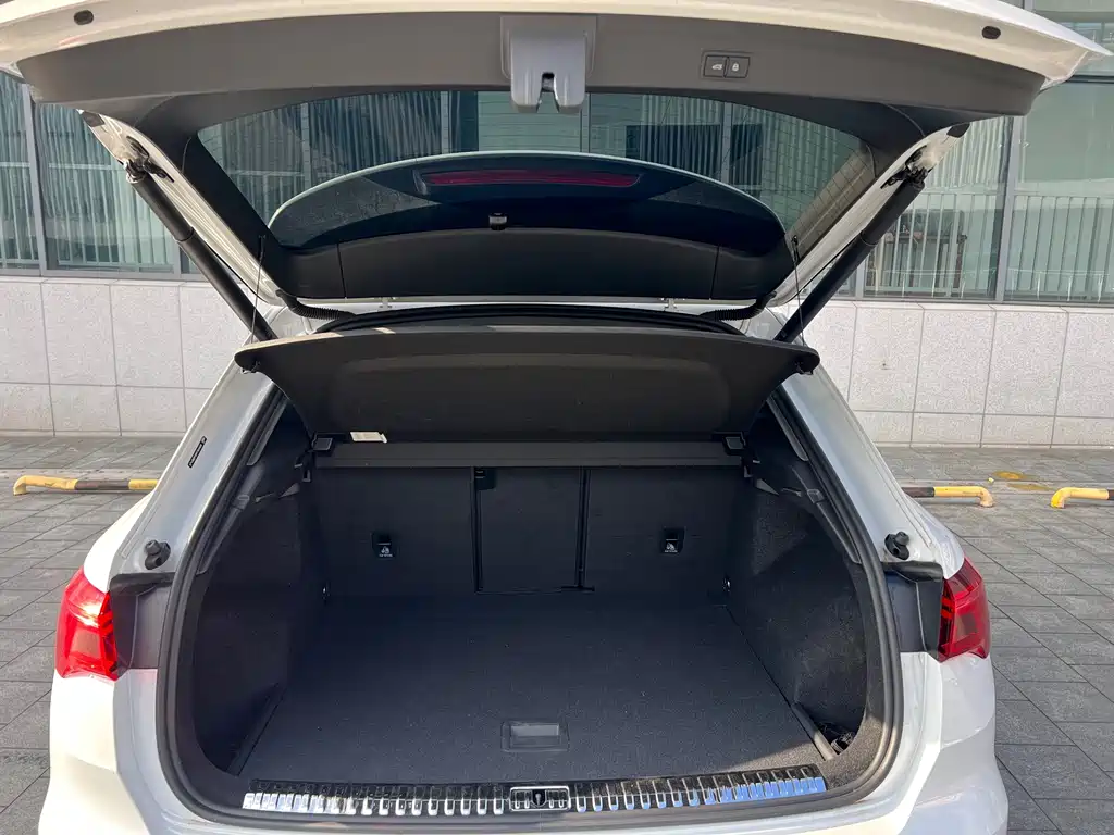 Audi Q3 — миниатюра 7
