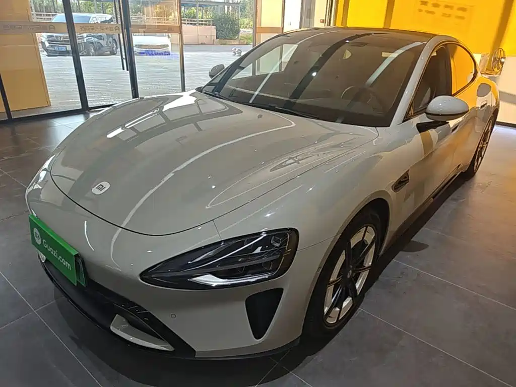 Xiaomi SU7 — миниатюра 2