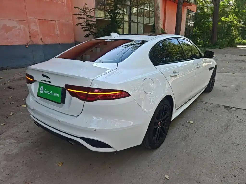 Jaguar XEL — миниатюра 5