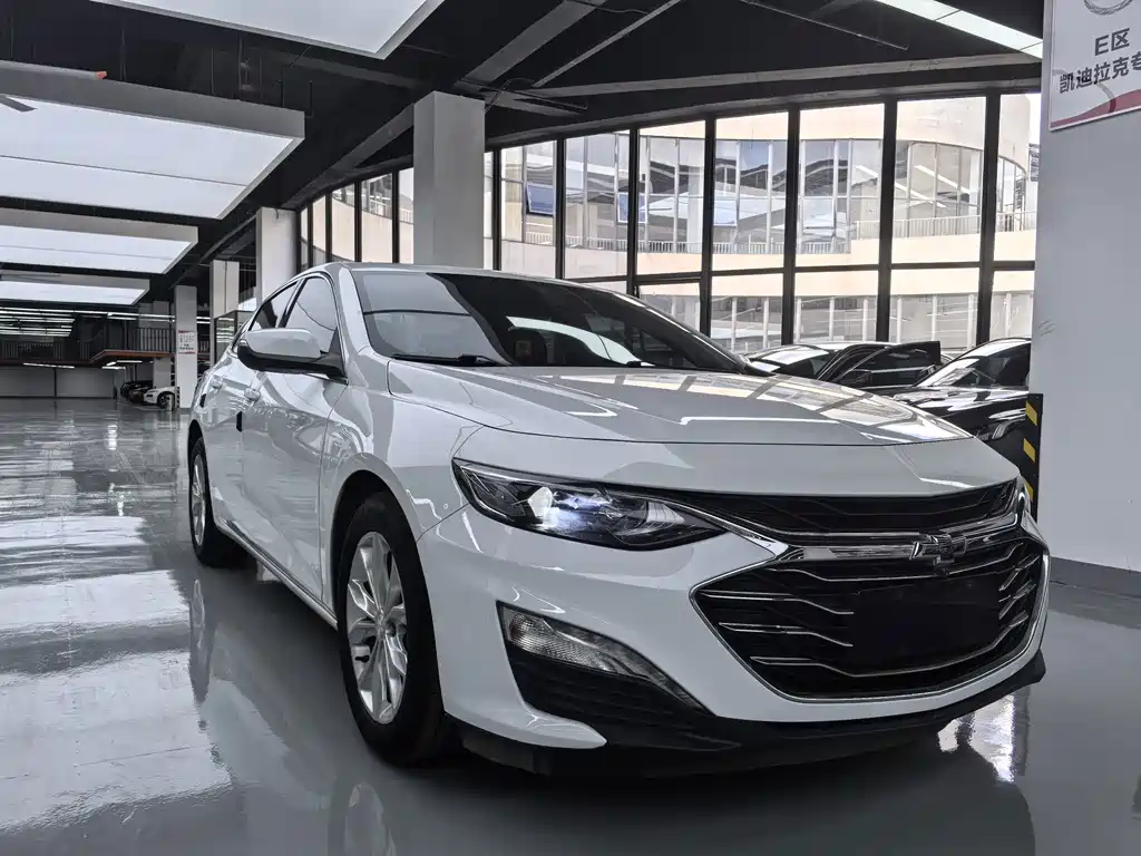 Chevrolet Malibu XL — миниатюра 3