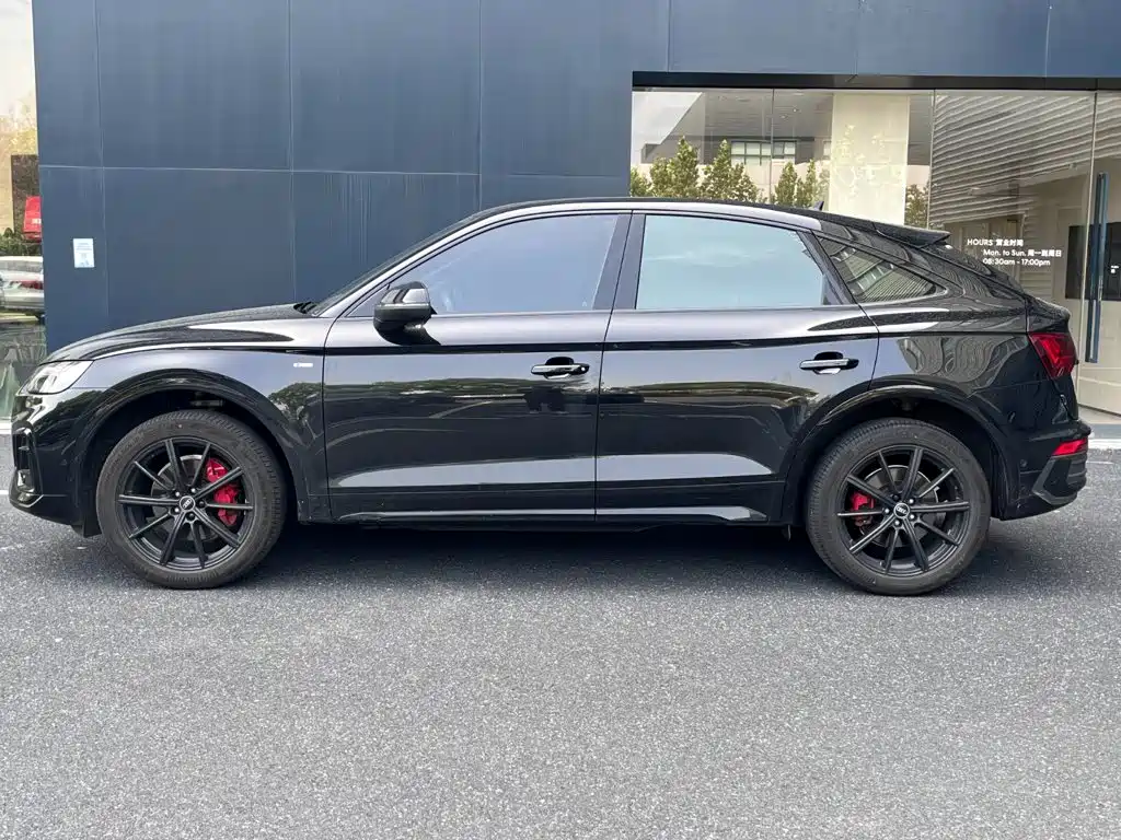 Audi Q5L Sportback — миниатюра 4