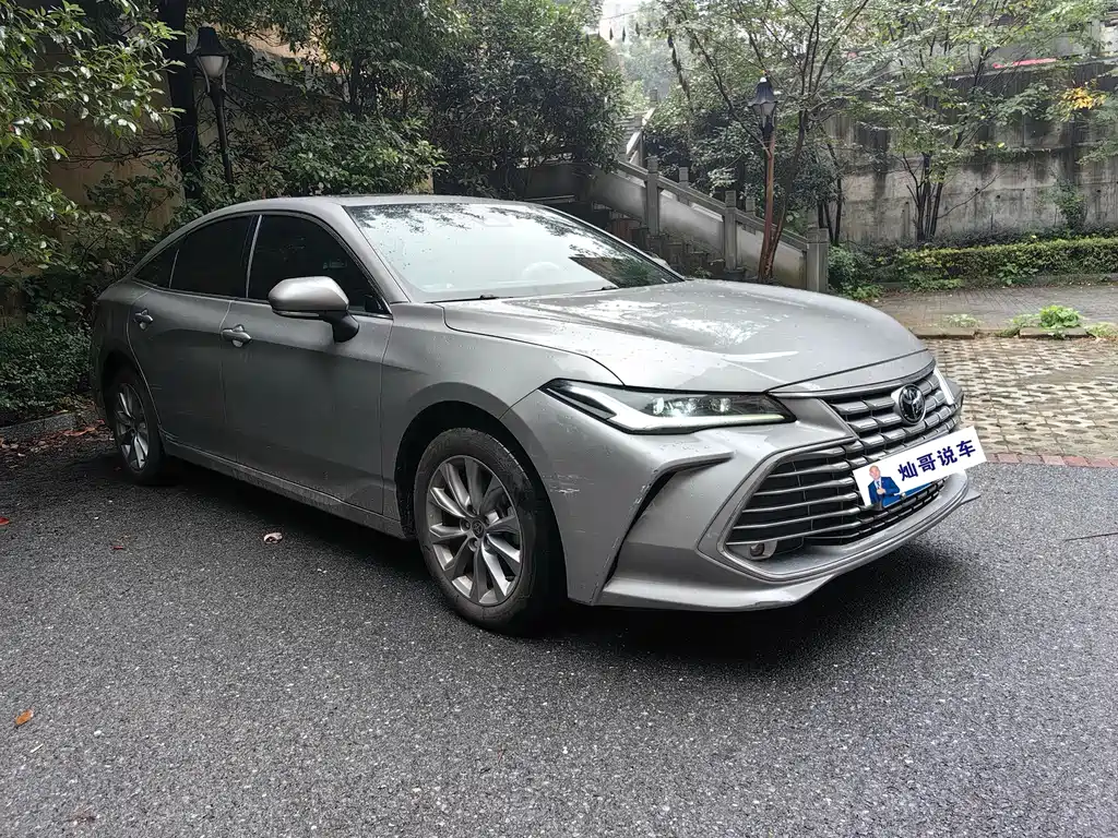 Toyota Avalon — миниатюра 3