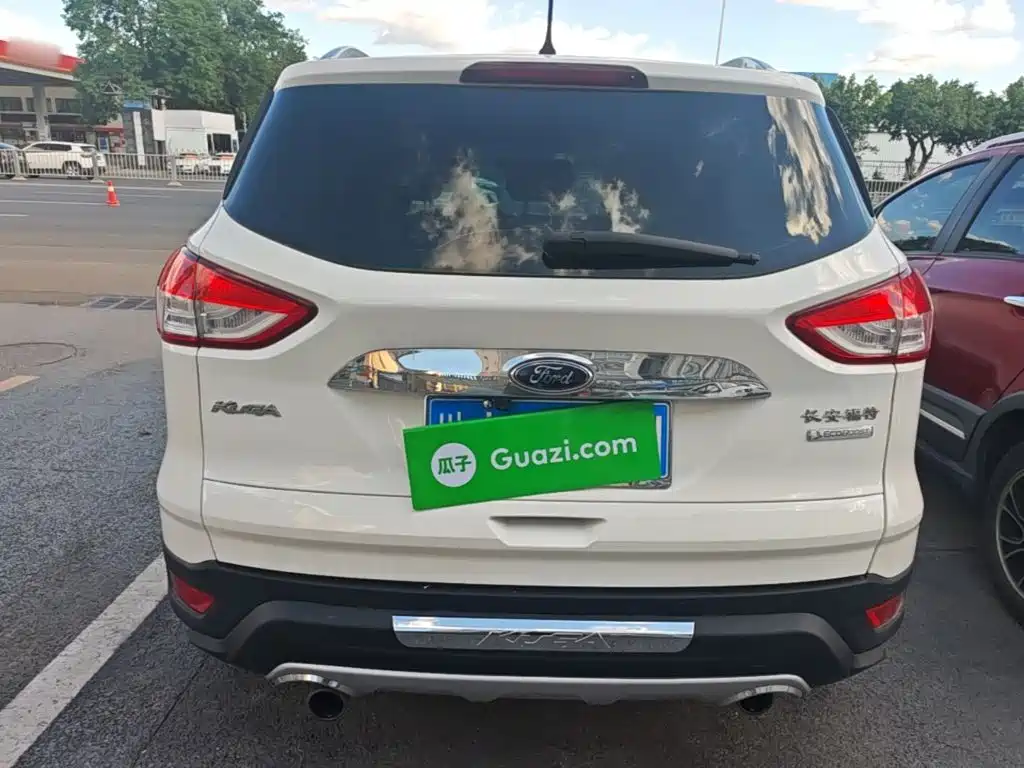 Ford Kuga — миниатюра 6