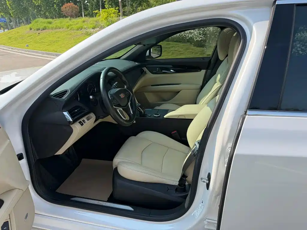 Cadillac CT6 — миниатюра 7