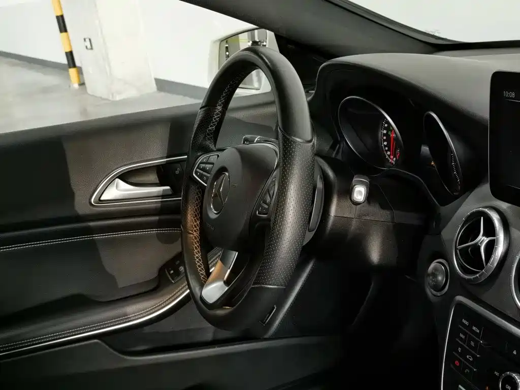 Mercedes-Benz CLA (Import) — миниатюра 22