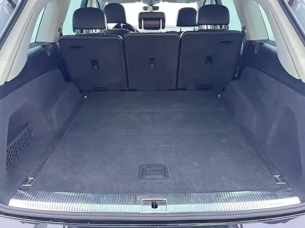 Audi Q7 — миниатюра 21