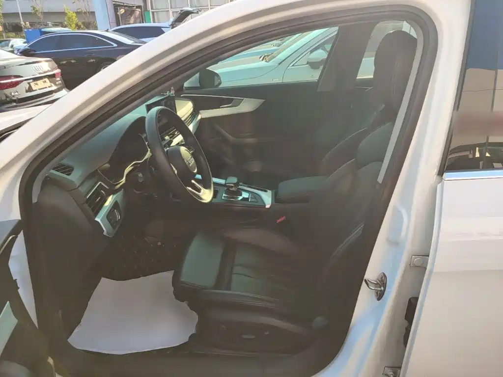 Audi A4L — миниатюра 15